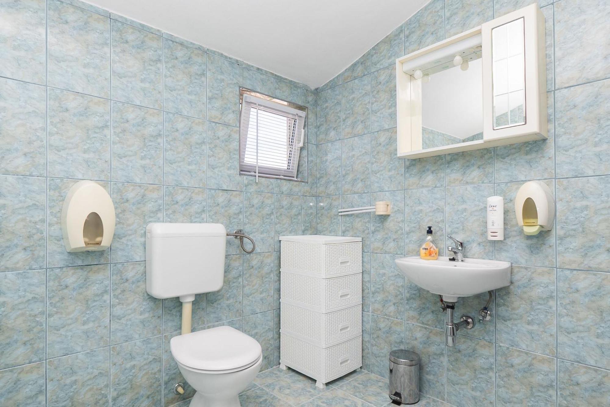 Apartments Zivana Primosten Bilik gambar