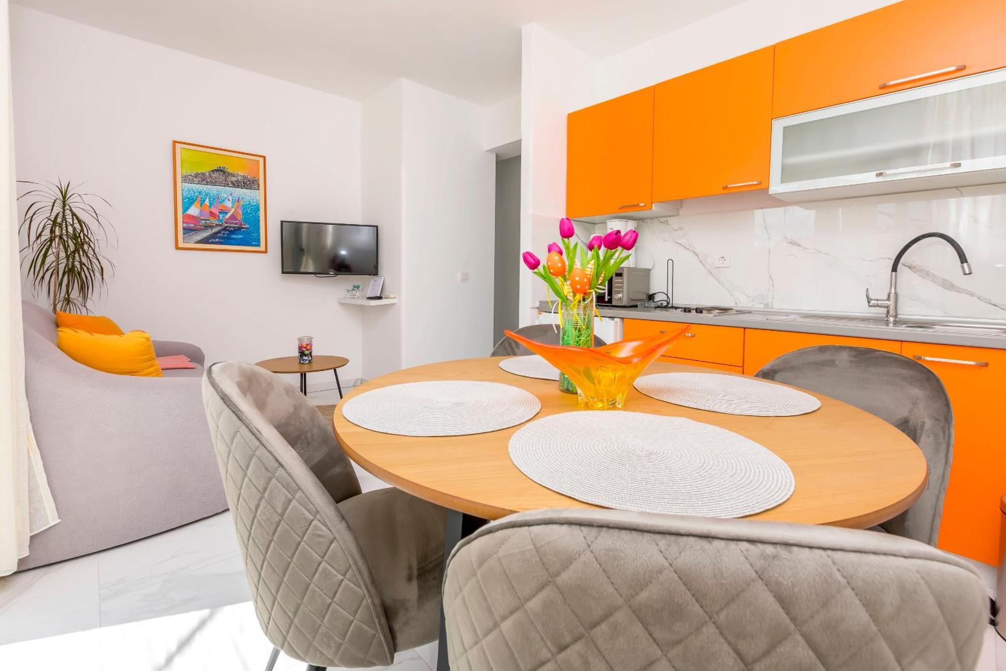 Apartments Zivana Primosten Bilik gambar